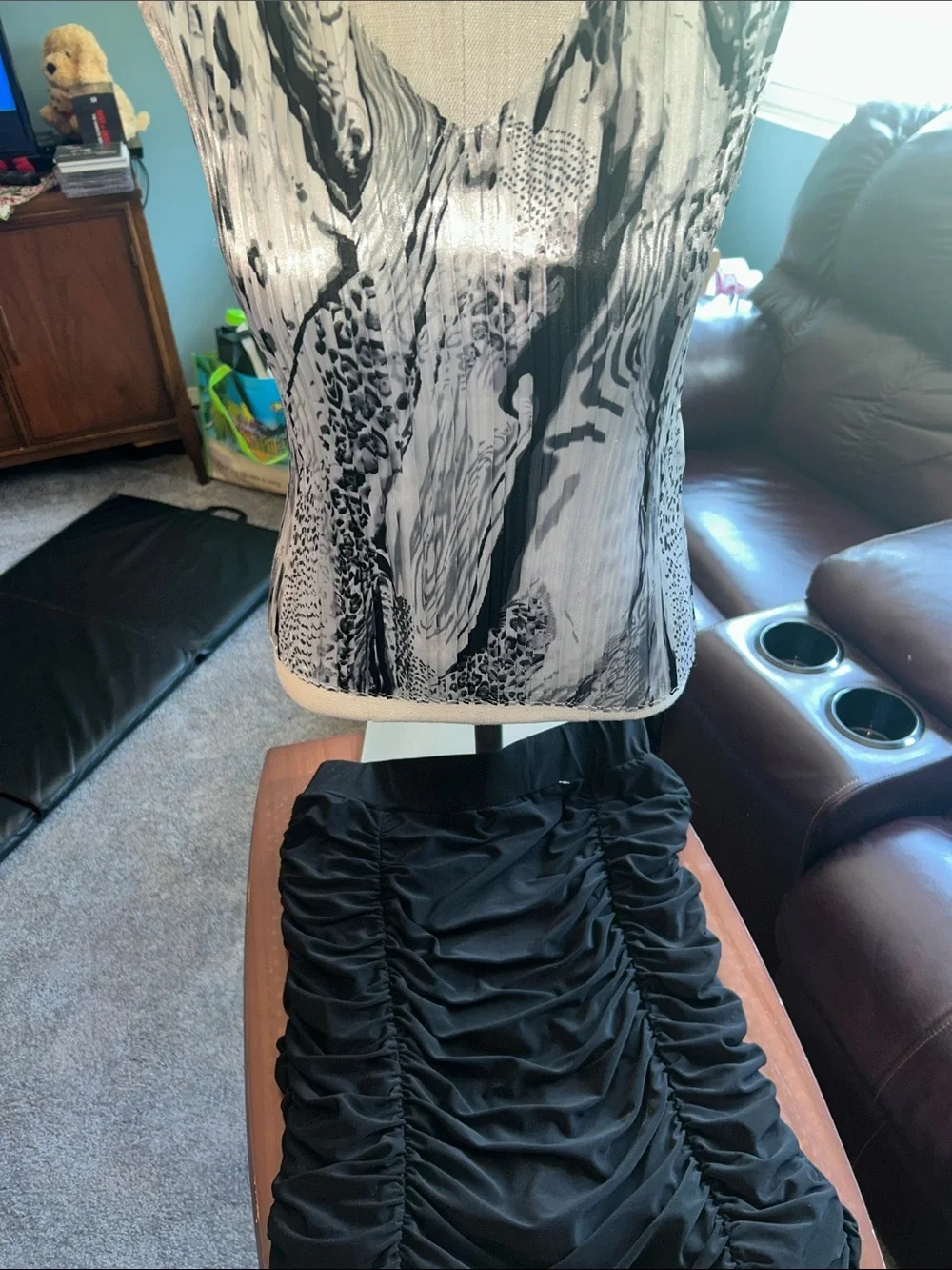 Travel by Tribal Ruched Black Women’s Skirt- Size XS